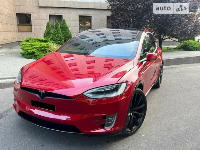 Червоний Тесла Модель Х, об'ємом двигуна 0 л та пробігом 72 тис. км за 47777 $, фото 40 на Automoto.ua