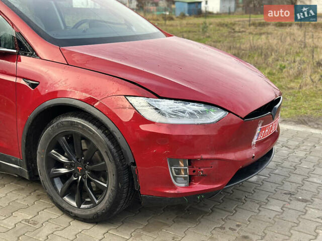 Красный Тесла Модель Х, объемом двигателя 0 л и пробегом 129 тыс. км за 15200 $, фото 5 на Automoto.ua