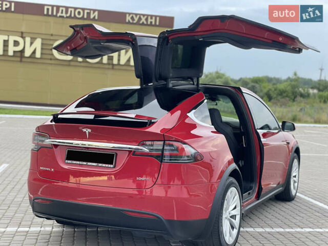 Червоний Тесла Модель Х, об'ємом двигуна 0 л та пробігом 99 тис. км за 30500 $, фото 62 на Automoto.ua