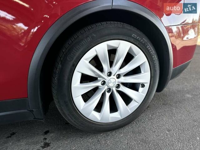 Красный Тесла Модель Х, объемом двигателя 0 л и пробегом 110 тыс. км за 28300 $, фото 25 на Automoto.ua