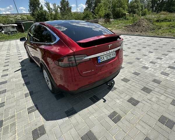 Червоний Тесла Модель Х, об'ємом двигуна 0 л та пробігом 200 тис. км за 46500 $, фото 13 на Automoto.ua
