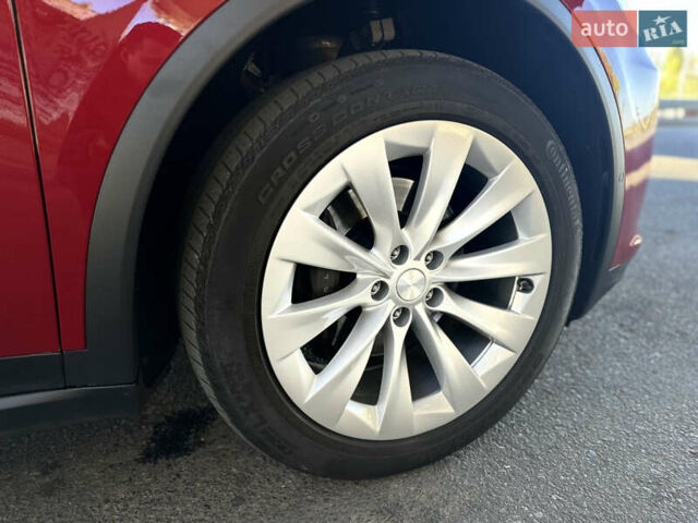 Красный Тесла Модель Х, объемом двигателя 0 л и пробегом 110 тыс. км за 27000 $, фото 26 на Automoto.ua