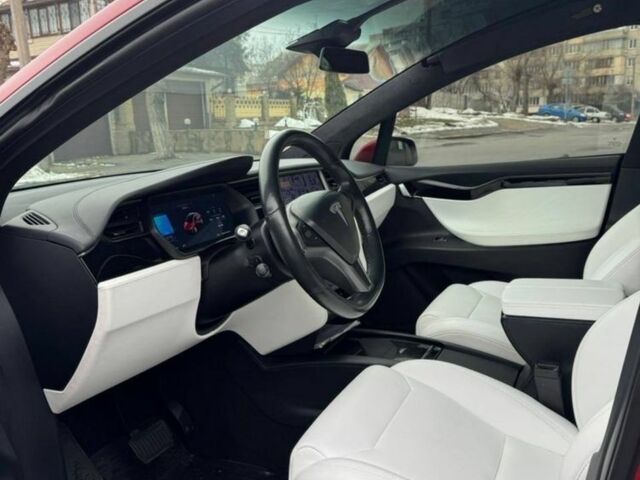 Красный Тесла Модель Х, объемом двигателя 0 л и пробегом 97 тыс. км за 36000 $, фото 17 на Automoto.ua