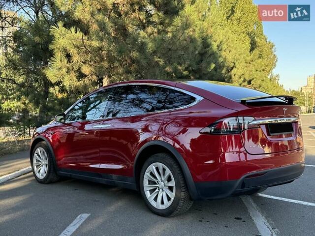 Красный Тесла Модель Х, объемом двигателя 0 л и пробегом 161 тыс. км за 21999 $, фото 8 на Automoto.ua