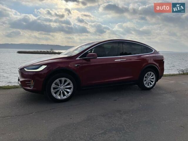 Червоний Тесла Модель Х, об'ємом двигуна 0 л та пробігом 39 тис. км за 52300 $, фото 1 на Automoto.ua