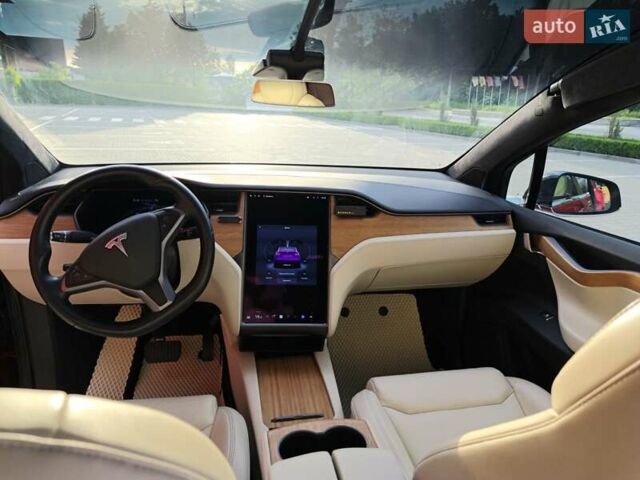 Красный Тесла Модель Х, объемом двигателя 0 л и пробегом 81 тыс. км за 26800 $, фото 31 на Automoto.ua