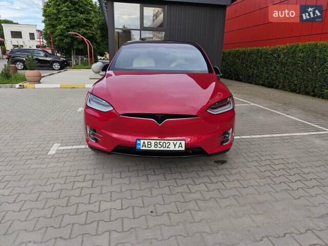 Красный Тесла Модель Х, объемом двигателя 0 л и пробегом 81 тыс. км за 26800 $, фото 11 на Automoto.ua