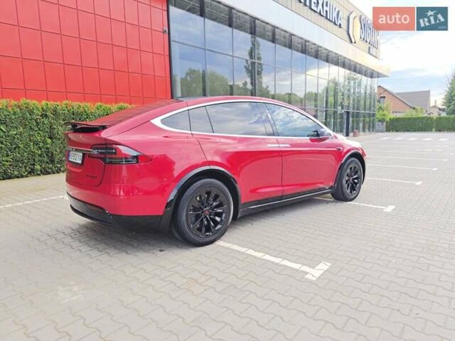 Красный Тесла Модель Х, объемом двигателя 0 л и пробегом 81 тыс. км за 26800 $, фото 4 на Automoto.ua