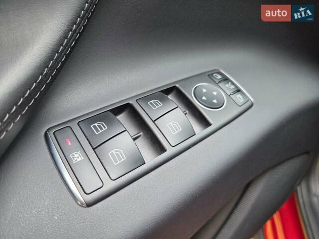 Тесла Модель Х 2019 у Дніпро (Дніпропетровську) на Automoto.ua Червоний Тесла Модель Х, об'ємом двигуна 0 л та пробігом 127 тис. км за 28500 $, фото 18 на Automoto.ua