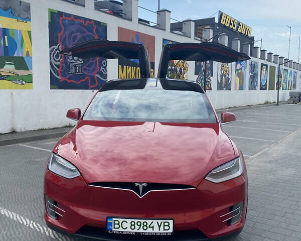 Красный Тесла Модель Х, объемом двигателя 0 л и пробегом 197 тыс. км за 38000 $, фото 9 на Automoto.ua