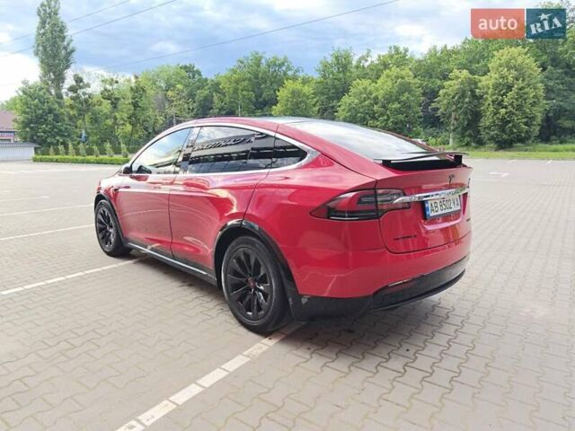 Красный Тесла Модель Х, объемом двигателя 0 л и пробегом 81 тыс. км за 26800 $, фото 7 на Automoto.ua