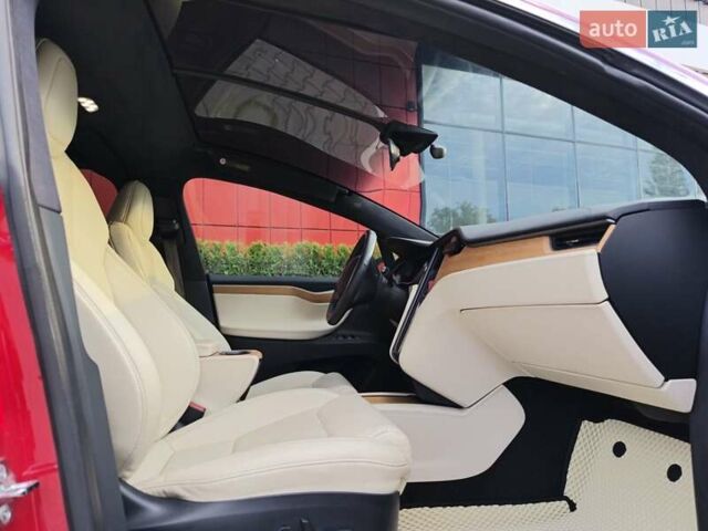 Тесла Модель Х 2019 в Виннице на Automoto.ua Красный Тесла Модель Х, объемом двигателя 0 л и пробегом 81 тыс. км за 26900 $, фото 20 на Automoto.ua