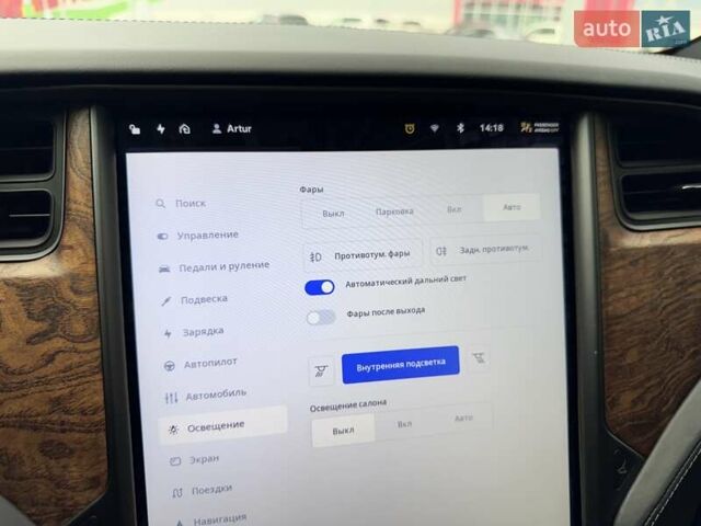 Красный Тесла Модель Х, объемом двигателя 0 л и пробегом 89 тыс. км за 32900 $, фото 30 на Automoto.ua