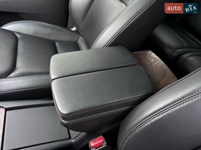 Красный Тесла Модель Х, объемом двигателя 0 л и пробегом 89 тыс. км за 32900 $, фото 50 на Automoto.ua