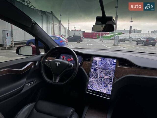 Красный Тесла Модель Х, объемом двигателя 0 л и пробегом 89 тыс. км за 32900 $, фото 53 на Automoto.ua