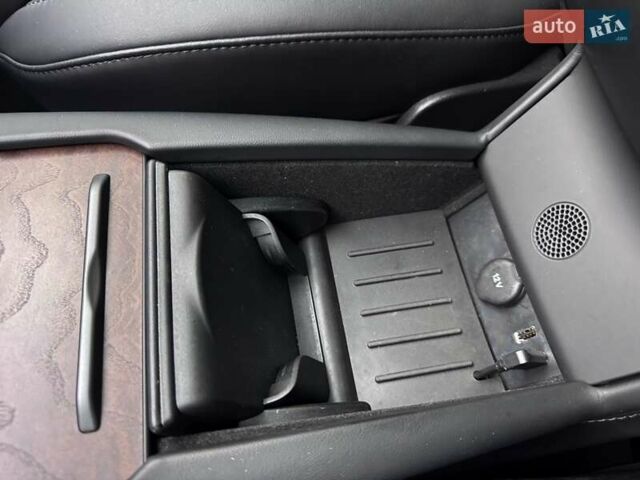 Красный Тесла Модель Х, объемом двигателя 0 л и пробегом 89 тыс. км за 32900 $, фото 48 на Automoto.ua