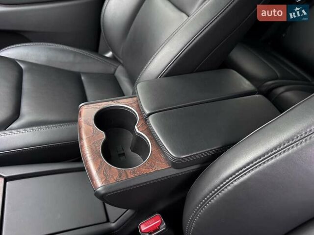 Красный Тесла Модель Х, объемом двигателя 0 л и пробегом 89 тыс. км за 32900 $, фото 49 на Automoto.ua