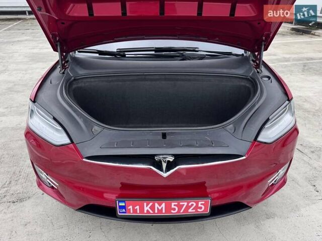 Красный Тесла Модель Х, объемом двигателя 0 л и пробегом 89 тыс. км за 32900 $, фото 11 на Automoto.ua