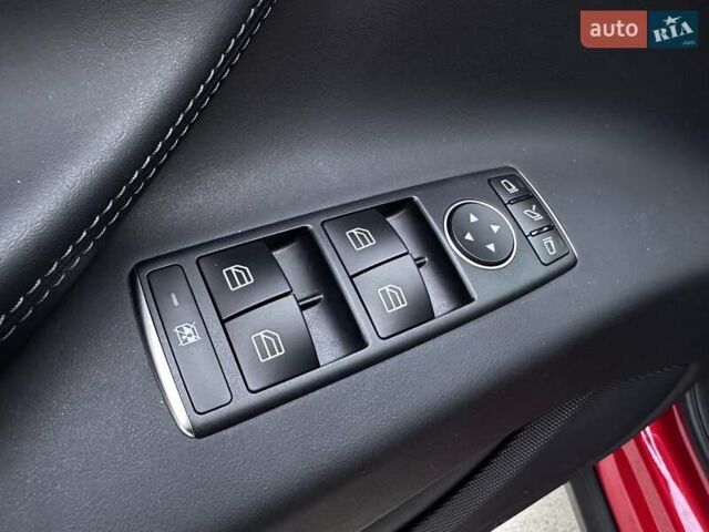 Красный Тесла Модель Х, объемом двигателя 0 л и пробегом 89 тыс. км за 32900 $, фото 60 на Automoto.ua