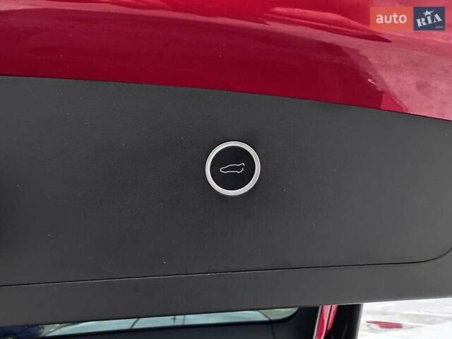 Красный Тесла Модель Х, объемом двигателя 0 л и пробегом 89 тыс. км за 32900 $, фото 58 на Automoto.ua