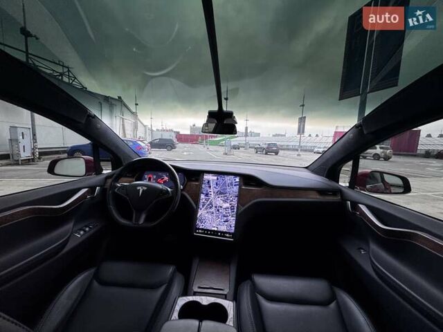 Красный Тесла Модель Х, объемом двигателя 0 л и пробегом 89 тыс. км за 32900 $, фото 54 на Automoto.ua