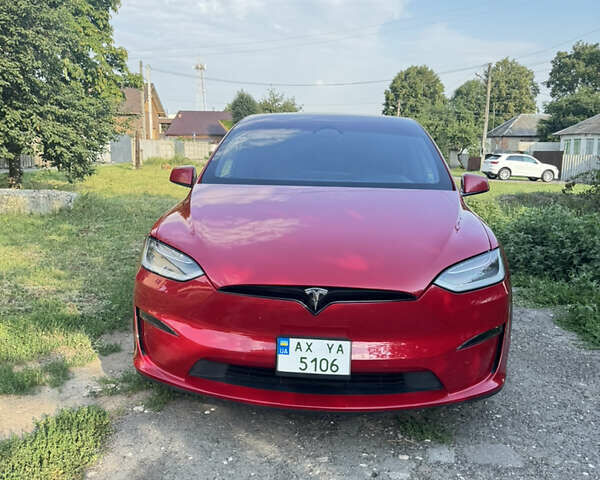 Красный Тесла Модель Х, объемом двигателя 0 л и пробегом 84 тыс. км за 43500 $, фото 1 на Automoto.ua
