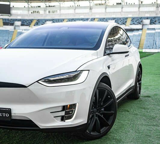 Тесла Модель Х, об'ємом двигуна 4.25 л та пробігом 78 тис. км за 29900 $, фото 6 на Automoto.ua