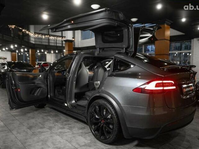 Тесла Модель Х, об'ємом двигуна 4.25 л та пробігом 45 тис. км за 34900 $, фото 6 на Automoto.ua