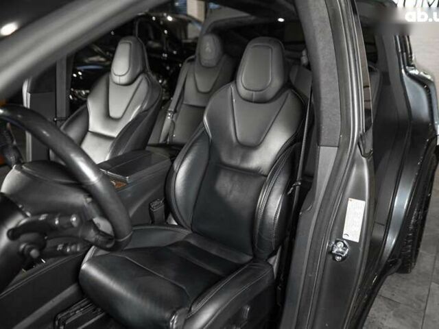 Тесла Модель Х, об'ємом двигуна 4.25 л та пробігом 45 тис. км за 34900 $, фото 29 на Automoto.ua