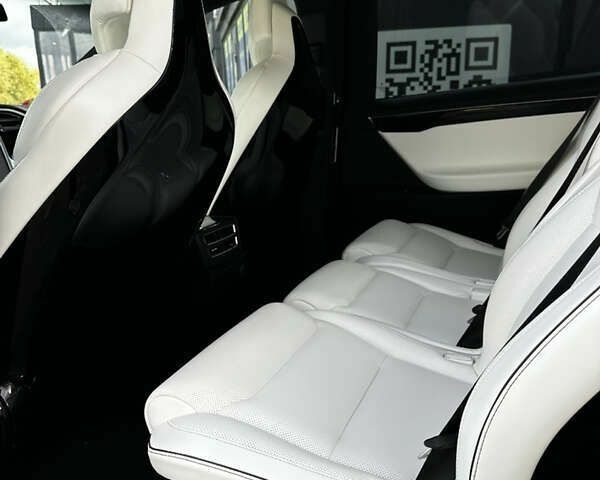 Тесла Модель Х, об'ємом двигуна 0 л та пробігом 93 тис. км за 21999 $, фото 14 на Automoto.ua