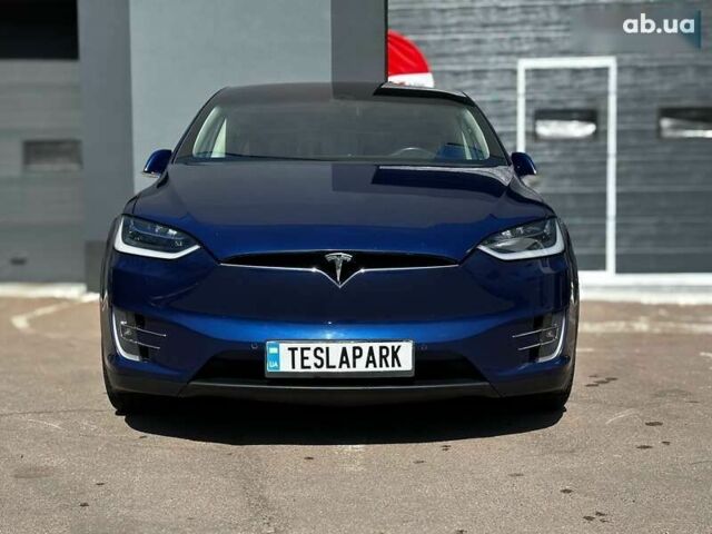 Тесла Модель Х, объемом двигателя 0 л и пробегом 173 тыс. км за 22500 $, фото 1 на Automoto.ua
