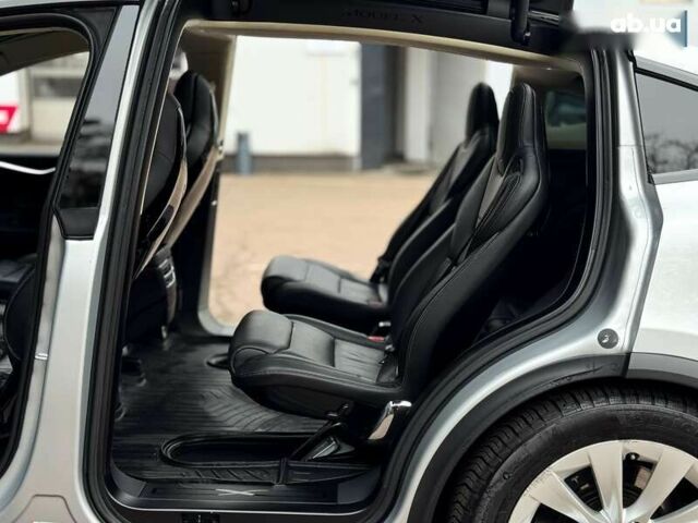 Тесла Модель Х, об'ємом двигуна 0 л та пробігом 111 тис. км за 20500 $, фото 16 на Automoto.ua