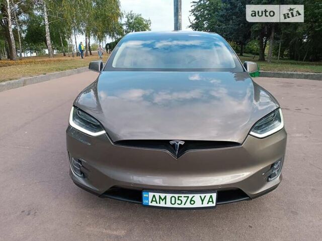 Тесла Модель Х, объемом двигателя 0 л и пробегом 124 тыс. км за 26300 $, фото 3 на Automoto.ua
