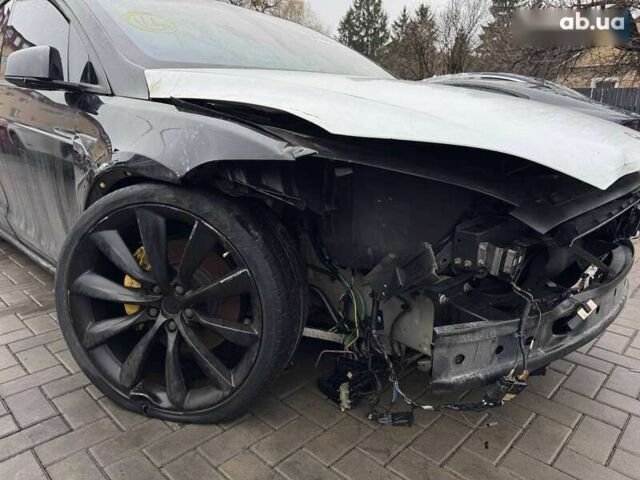 Тесла Модель Х, объемом двигателя 0 л и пробегом 130 тыс. км за 12400 $, фото 5 на Automoto.ua