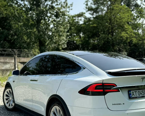 Тесла Модель Х, объемом двигателя 0 л и пробегом 75 тыс. км за 24000 $, фото 8 на Automoto.ua