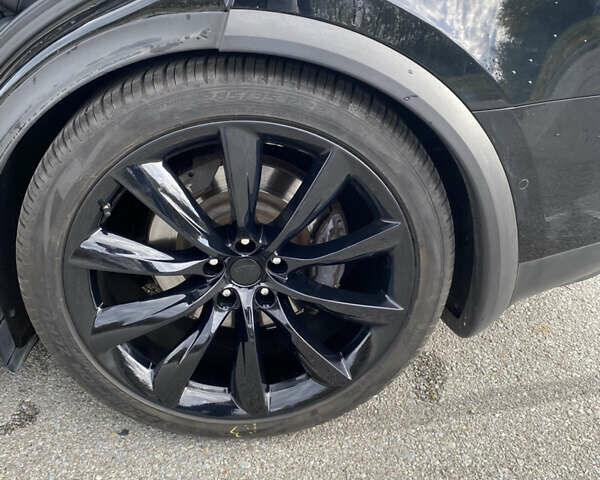 Тесла Модель Х, объемом двигателя 0 л и пробегом 117 тыс. км за 24999 $, фото 8 на Automoto.ua