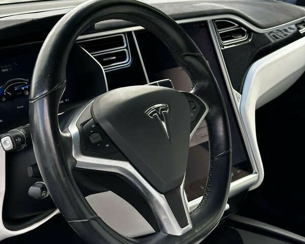 Тесла Модель Х, об'ємом двигуна 0 л та пробігом 93 тис. км за 21999 $, фото 8 на Automoto.ua