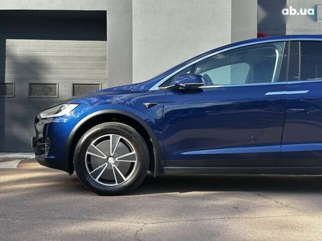 Тесла Модель Х, объемом двигателя 0 л и пробегом 107 тыс. км за 25399 $, фото 3 на Automoto.ua