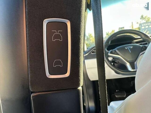 Тесла Модель Х, объемом двигателя 0 л и пробегом 169 тыс. км за 19950 $, фото 17 на Automoto.ua