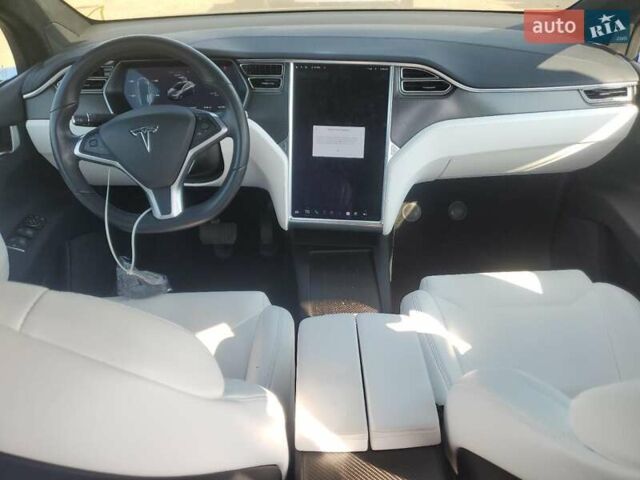 Тесла Модель Х 2017 в Киеве на Automoto.ua Тесла Модель Х, объемом двигателя 0 л и пробегом 129 тыс. км за 7200 $, фото 7 на Automoto.ua