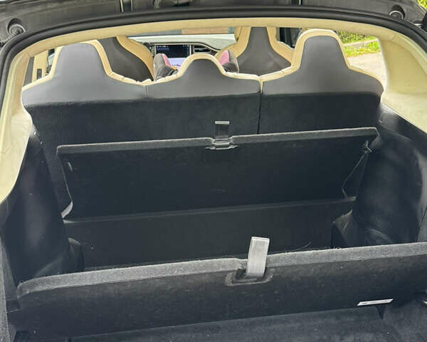 Тесла Модель Х, об'ємом двигуна 0 л та пробігом 151 тис. км за 25500 $, фото 8 на Automoto.ua
