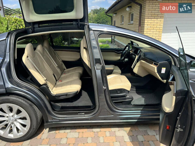 Тесла Модель Х, об'ємом двигуна 0 л та пробігом 219 тис. км за 19990 $, фото 14 на Automoto.ua