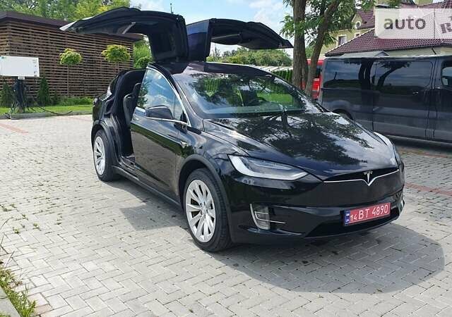 Тесла Модель Х 2017 у Золочеве на Automoto.ua Тесла Модель Х, об'ємом двигуна 0 л та пробігом 68 тис. км за 28700 $, фото 3 на Automoto.ua