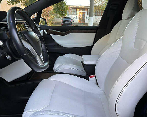 Тесла Модель Х, об'ємом двигуна 0 л та пробігом 148 тис. км за 27000 $, фото 5 на Automoto.ua