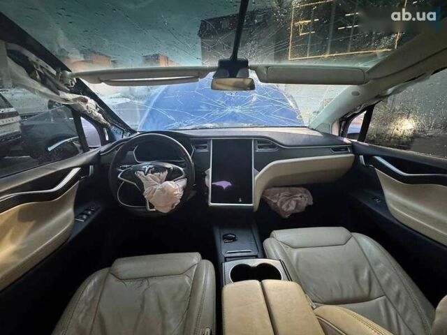 Тесла Модель Х, объемом двигателя 0 л и пробегом 172 тыс. км за 9200 $, фото 23 на Automoto.ua