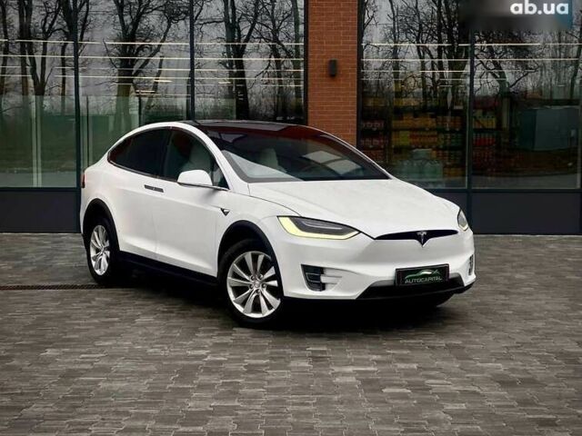 Тесла Модель Х, объемом двигателя 0 л и пробегом 169 тыс. км за 24490 $, фото 6 на Automoto.ua