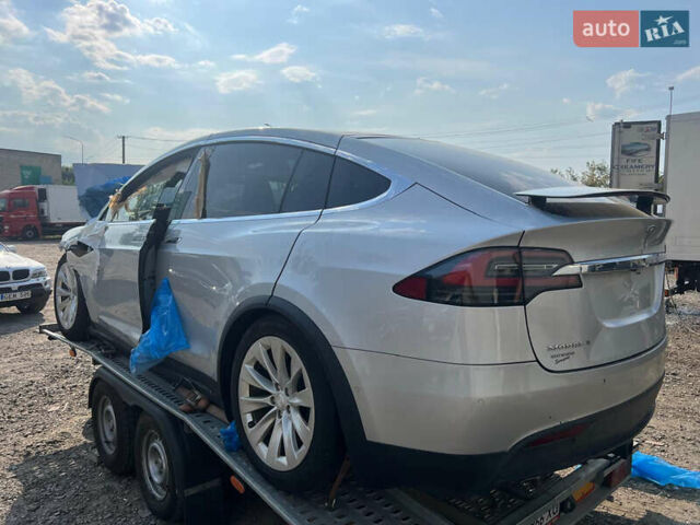 Тесла Модель Х, объемом двигателя 0 л и пробегом 79 тыс. км за 11700 $, фото 1 на Automoto.ua