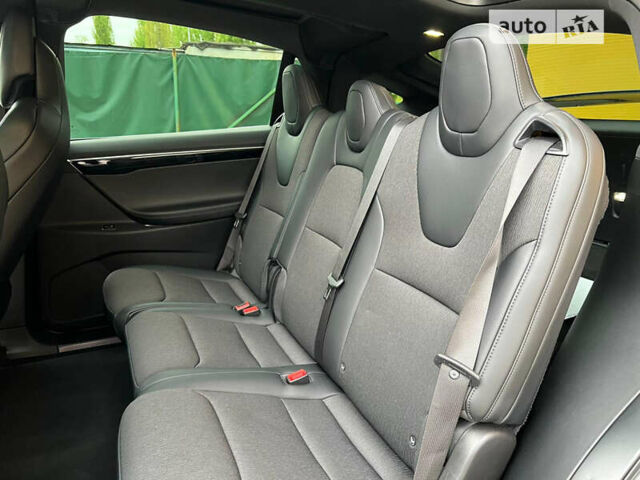 Тесла Модель Х, объемом двигателя 0 л и пробегом 271 тыс. км за 21999 $, фото 29 на Automoto.ua
