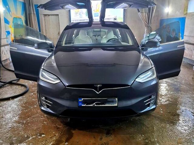 Тесла Модель Х, объемом двигателя 1 л и пробегом 145 тыс. км за 33000 $, фото 7 на Automoto.ua