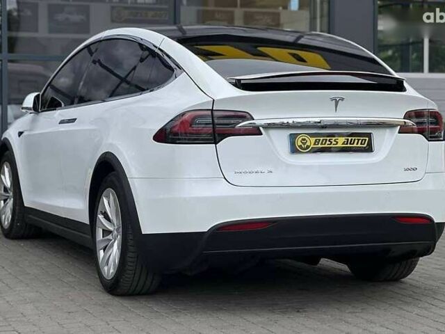 Тесла Модель Х, объемом двигателя 0 л и пробегом 135 тыс. км за 28900 $, фото 5 на Automoto.ua